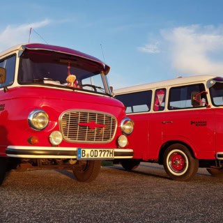 Zwei Barkas - DDR Oldtimer in Berlin.