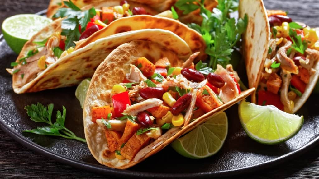 Kochkurs-tapas Gefüllte Tapas beim Kochkur für südamerikanische Küche.